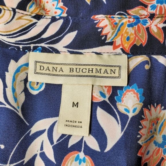 Dana Buchman Floral Short Sleeve Button Down Shirt Women's Size Medium NWOT - Picture 3 of 16
